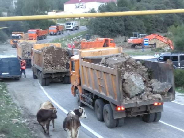 После схода селя открыт проезд по трассе «Прохладный — Азау»
